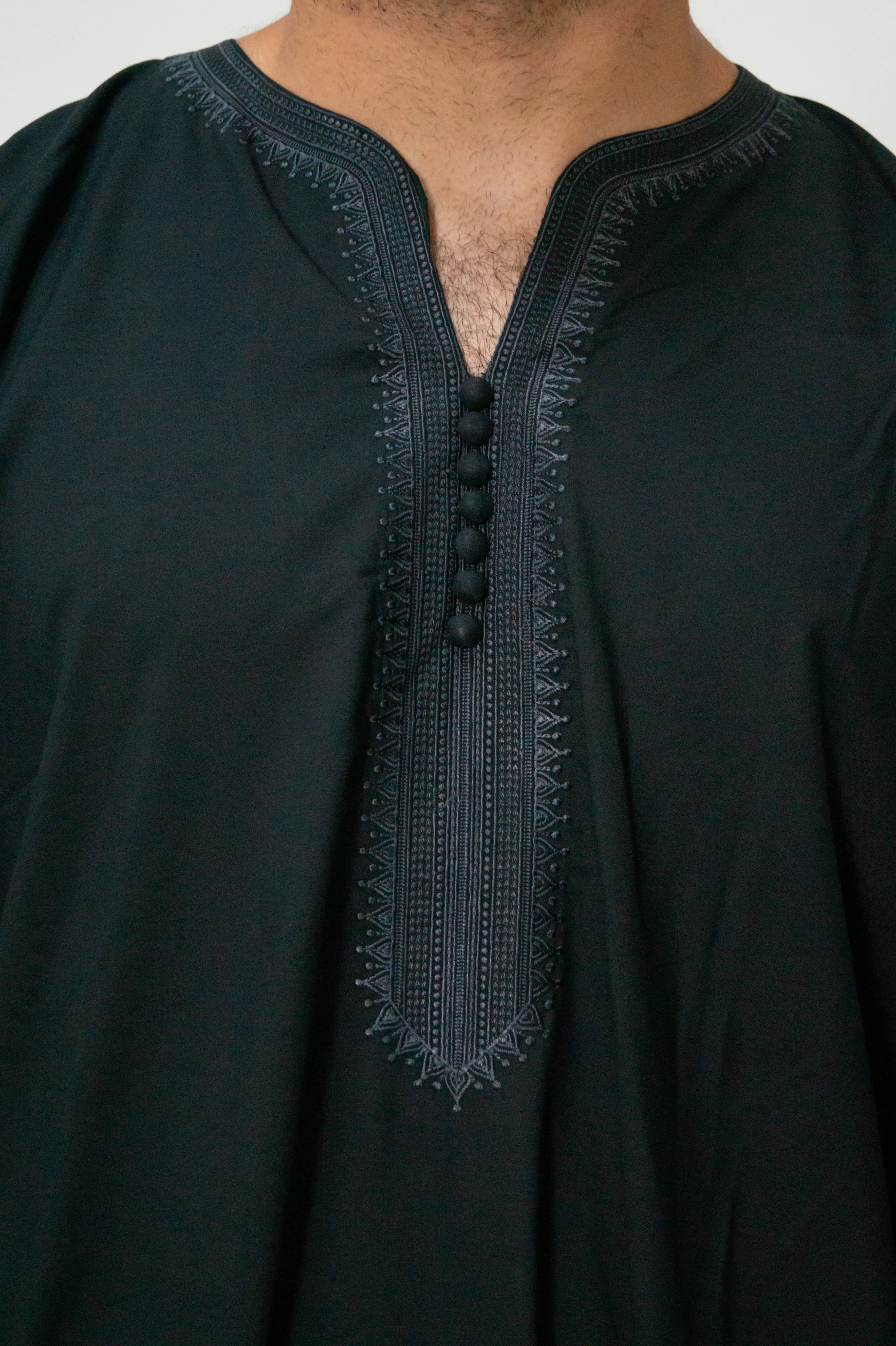 DeNative Moroccan Thobe - Black & Emerald Green