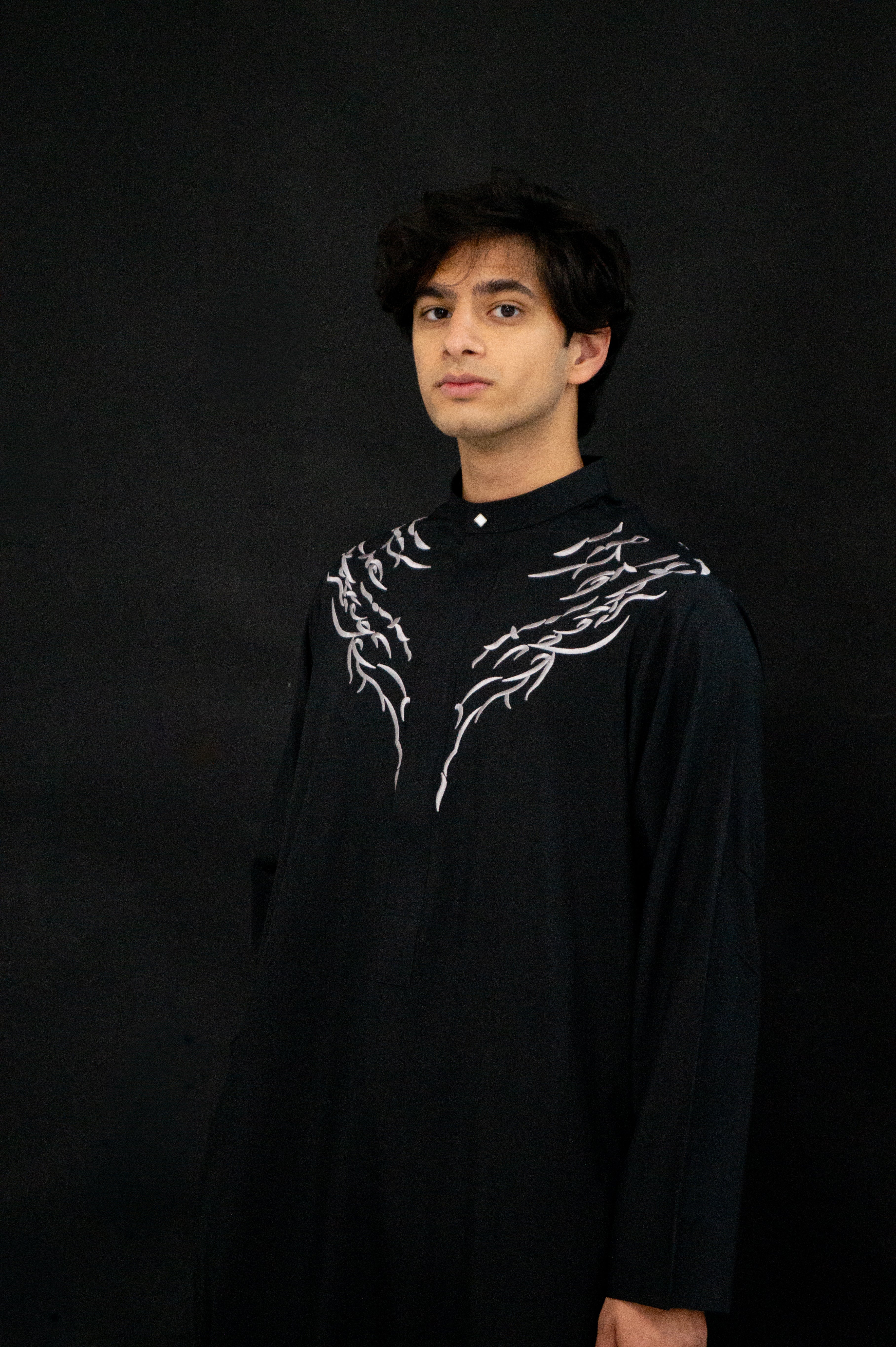 DeNative Calligraphy Thobe - Cyber