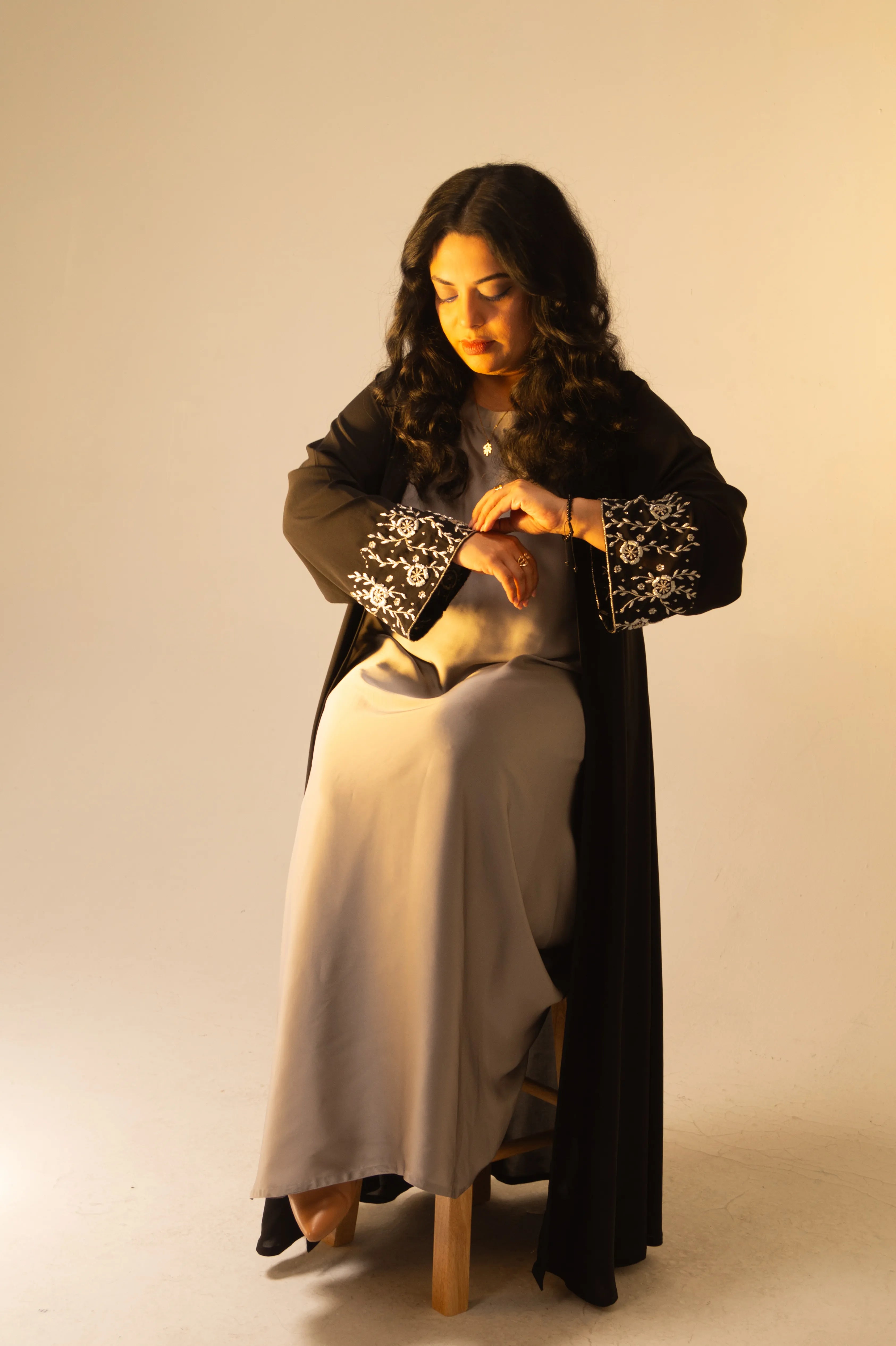 Midnight Bloom Abaya