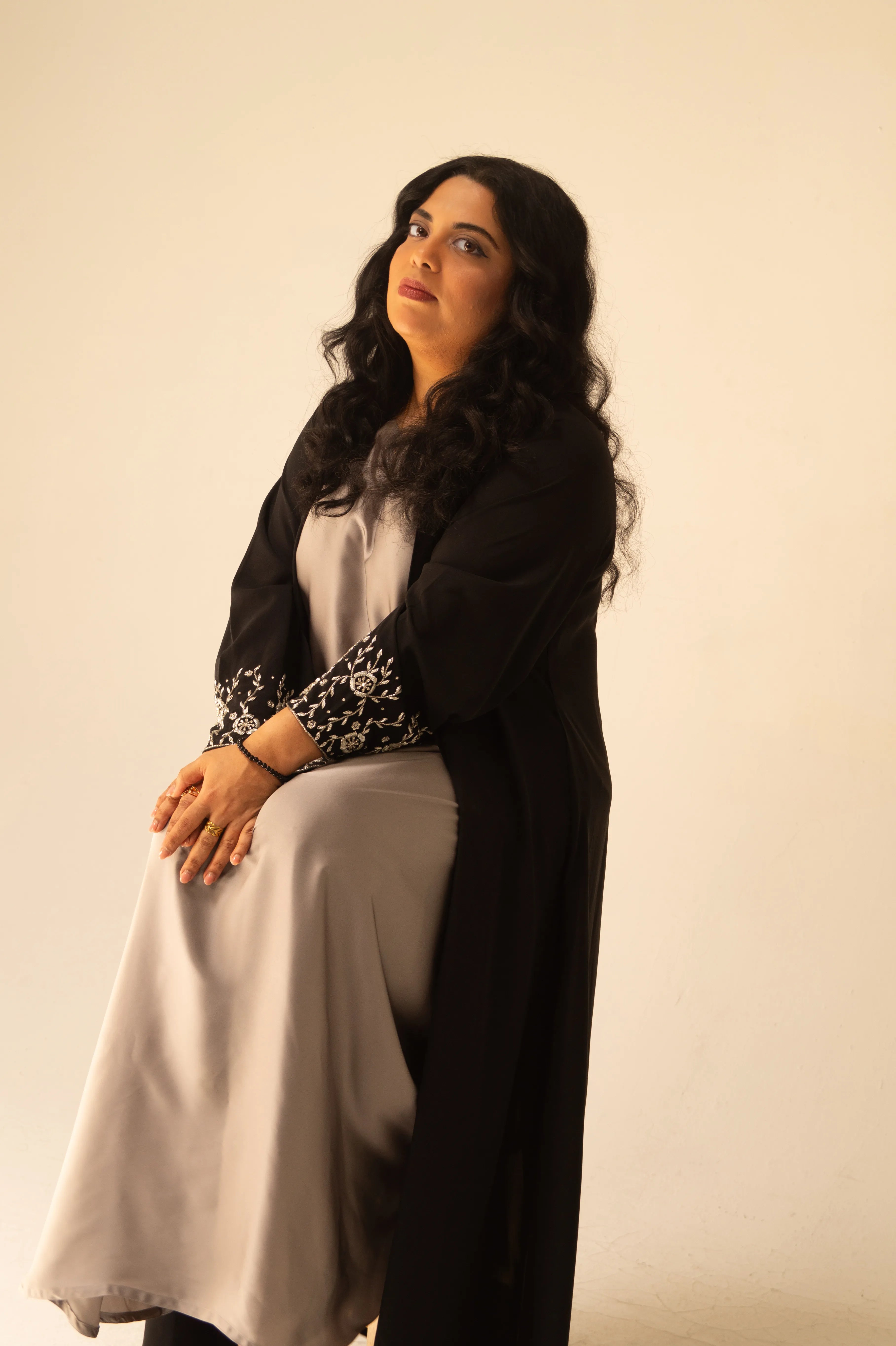 Midnight Bloom Abaya