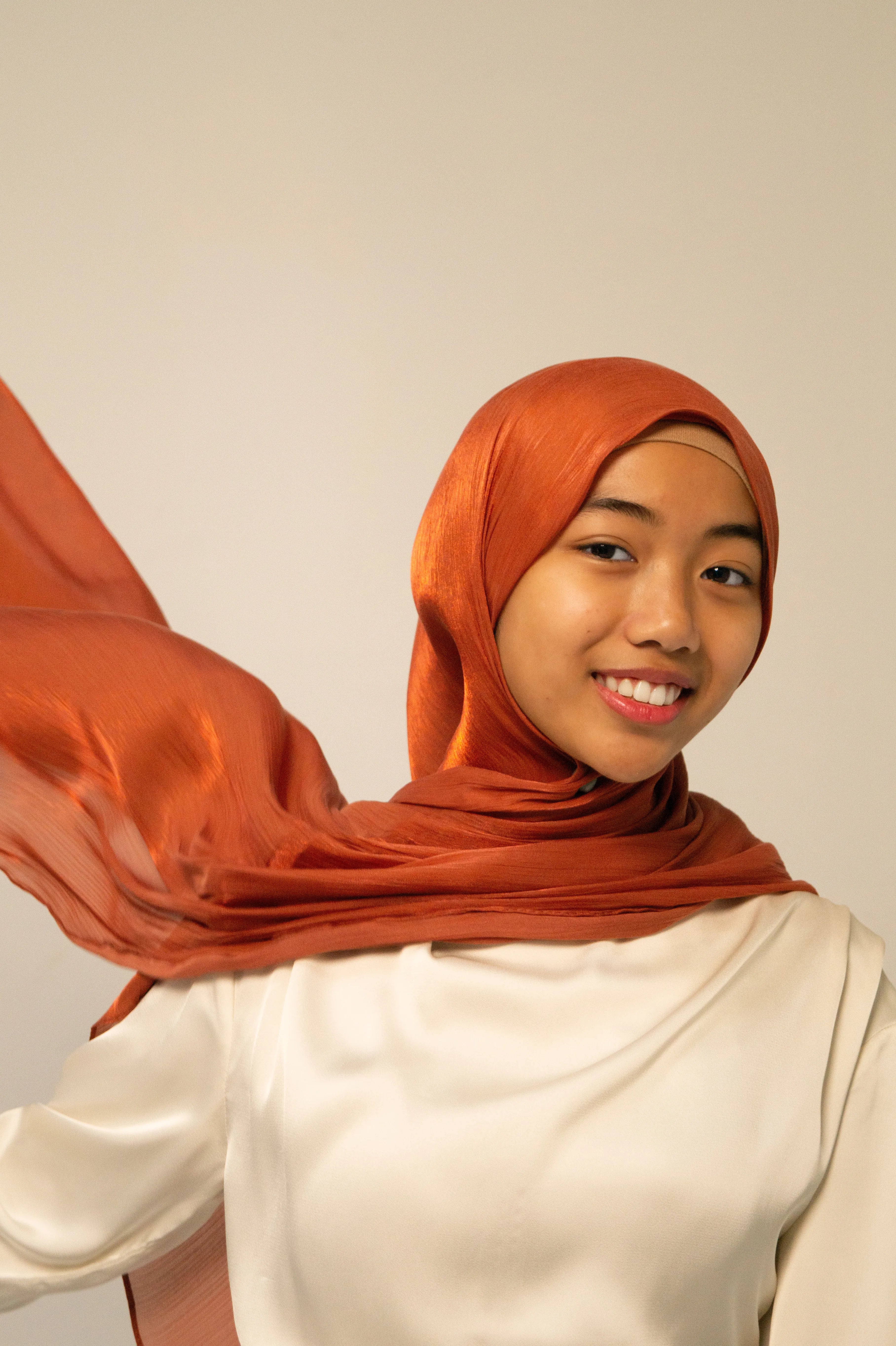 Amber Luxury Silk