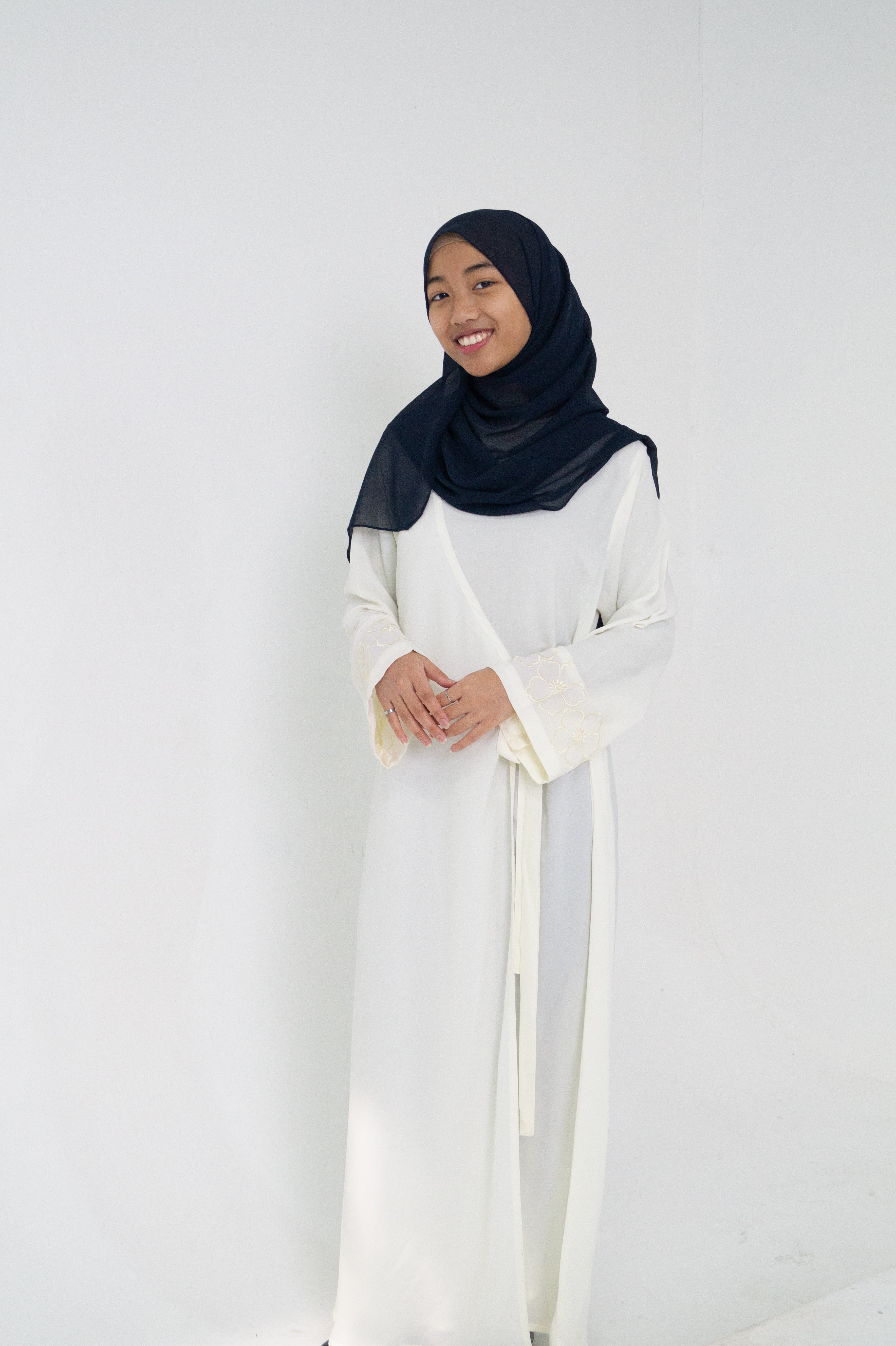 Ivory Bloom Abaya