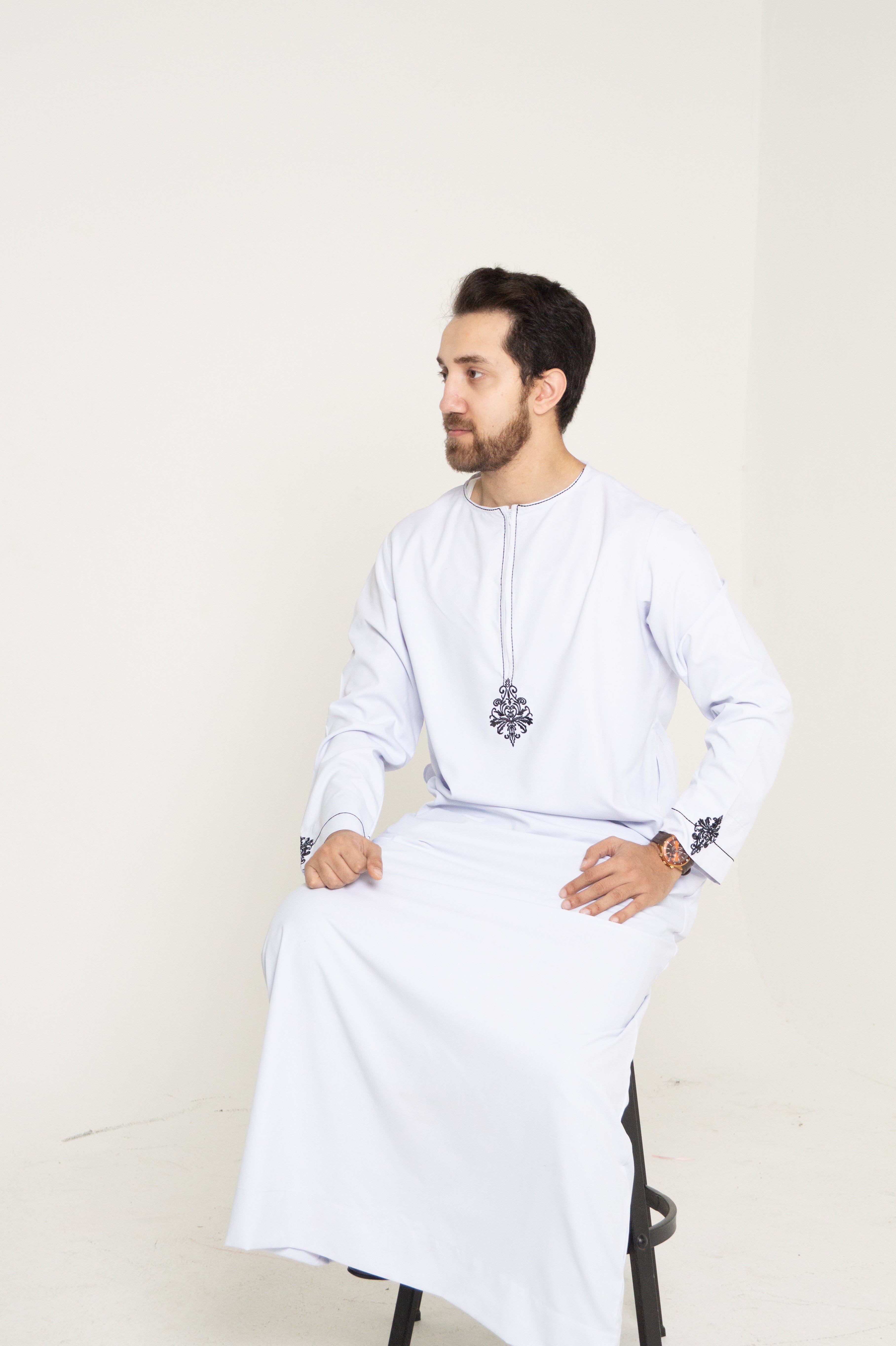 DeNative Calligraphy Thobe - Khayal - White