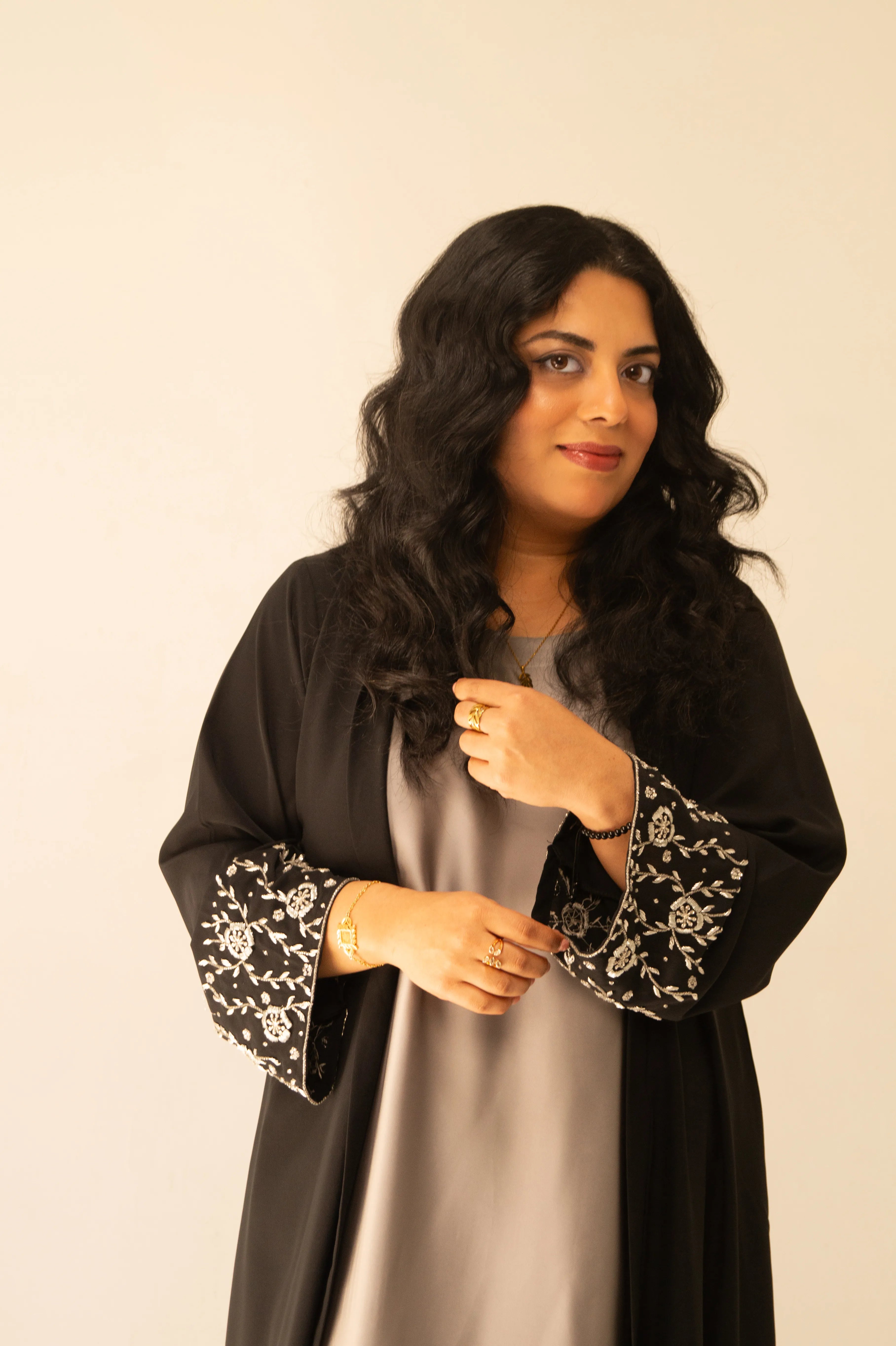 Midnight Bloom Abaya